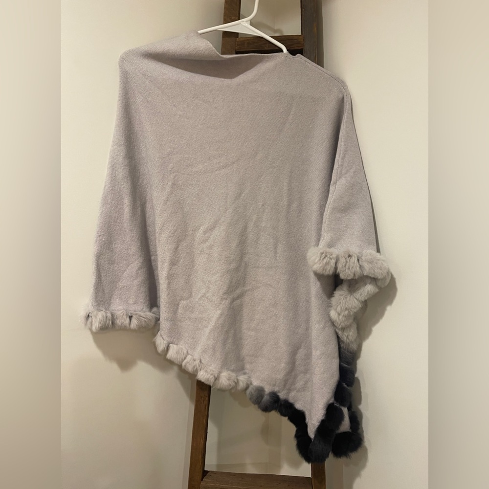 Rare! Sara Campbell fur trim poncho